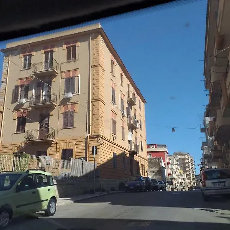 Feriehus Casa Azalea Licata